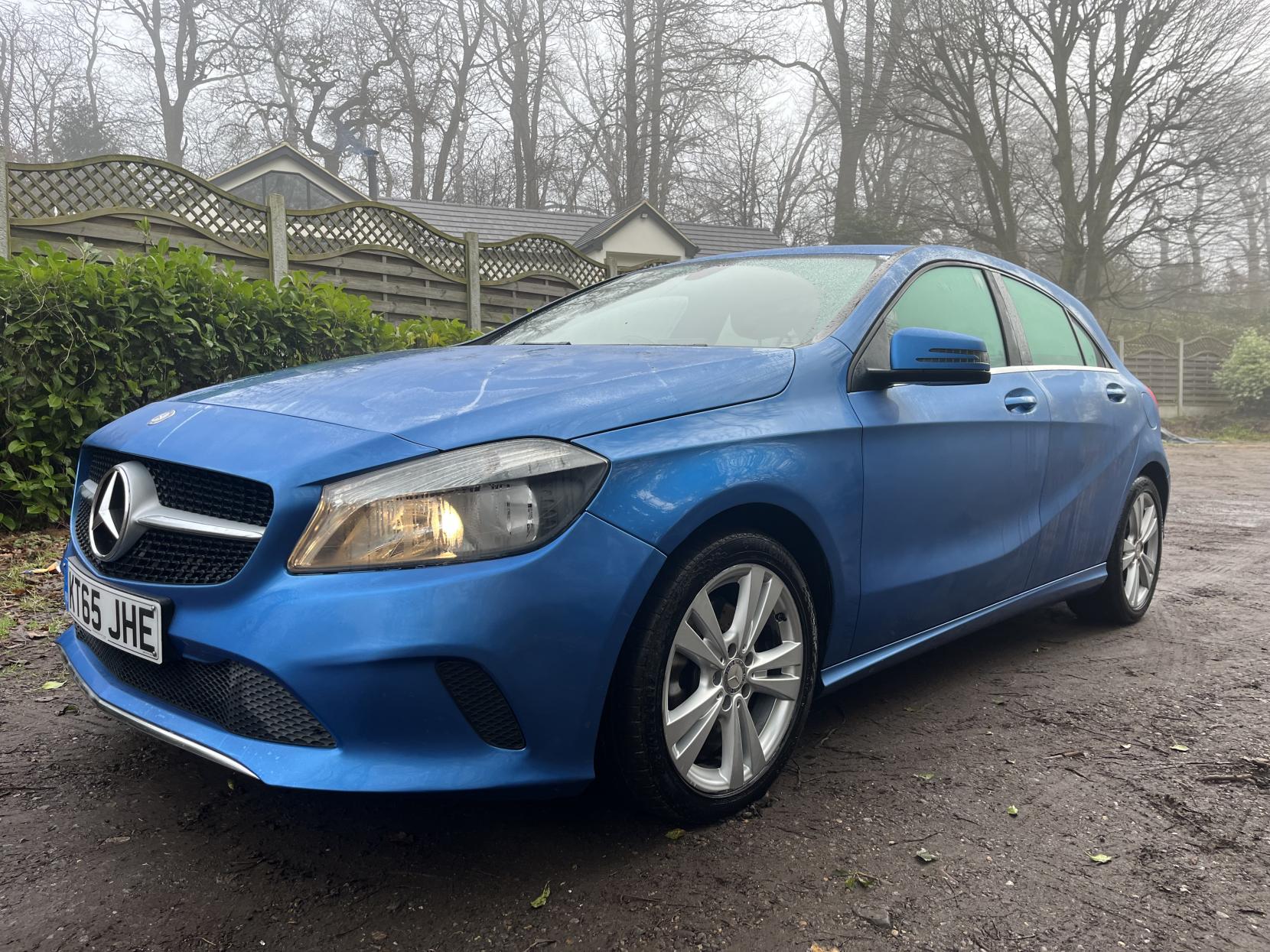 Mercedes-Benz A Class 1.6 A180 Sport Hatchback 5dr Petrol 7G-DCT Euro 6 (s/s) (122 ps)