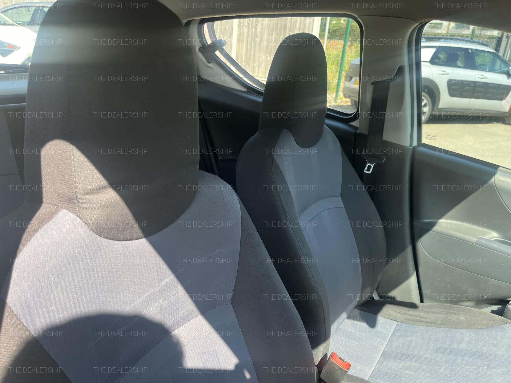 Suzuki Alto 1.0 12V SZ Hatchback 5dr Petrol Manual Euro 5 (68 ps)