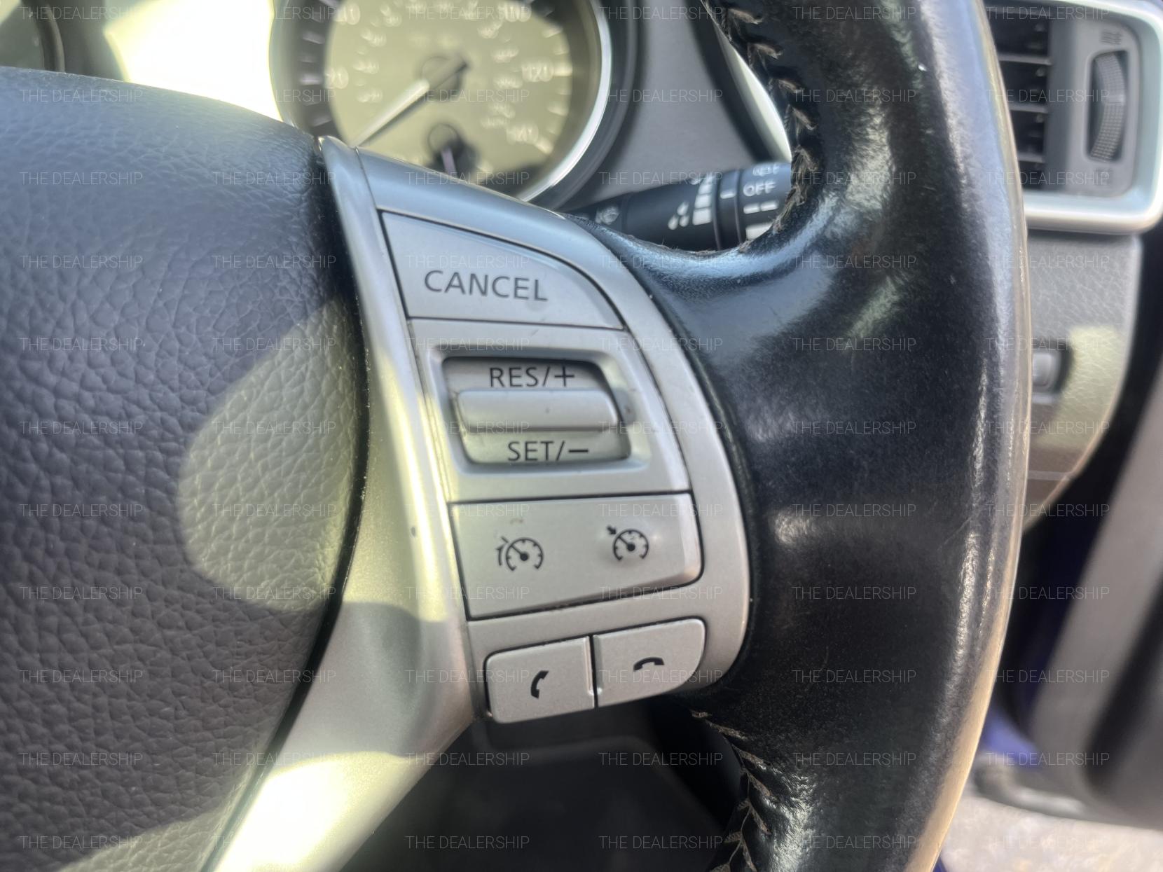 Nissan Qashqai 1.2 DIG-T N-Connecta SUV 5dr Petrol Manual 2WD Euro 6 (s/s) (115 ps)