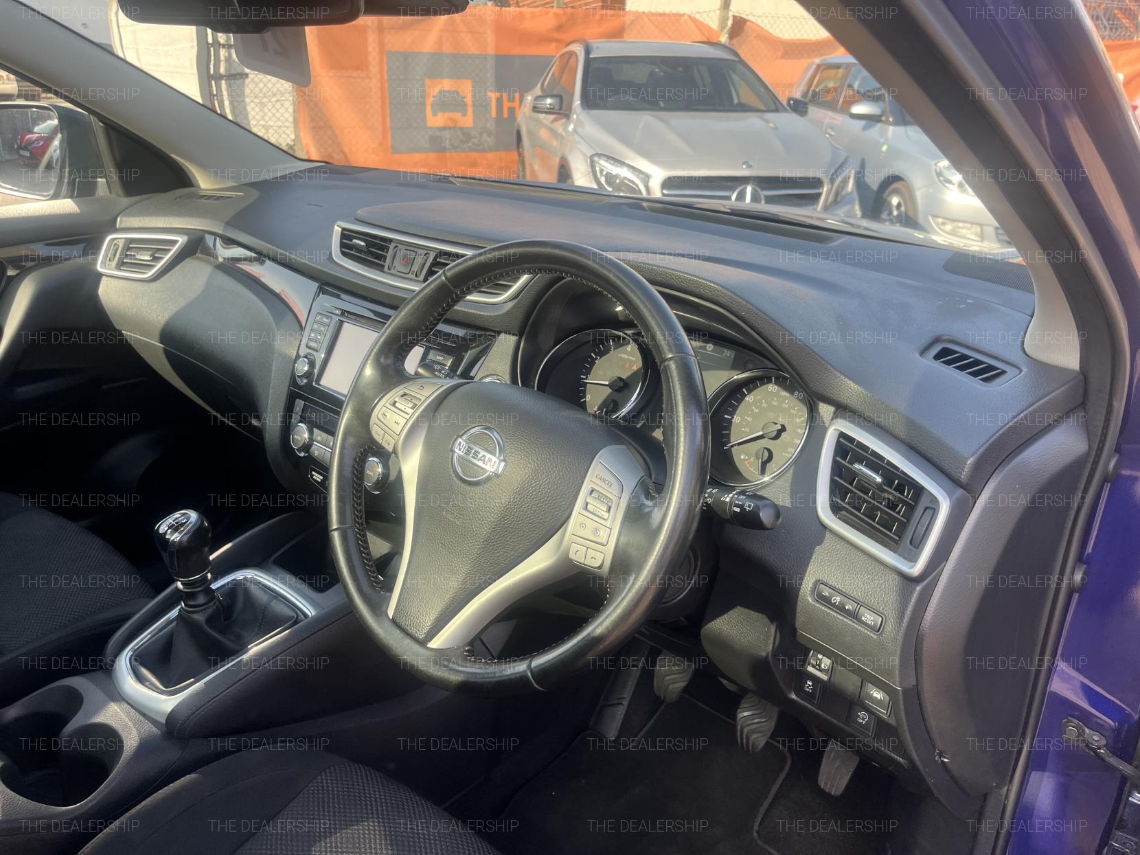 Nissan Qashqai 1.2 DIG-T N-Connecta SUV 5dr Petrol Manual 2WD Euro 6 (s/s) (115 ps)