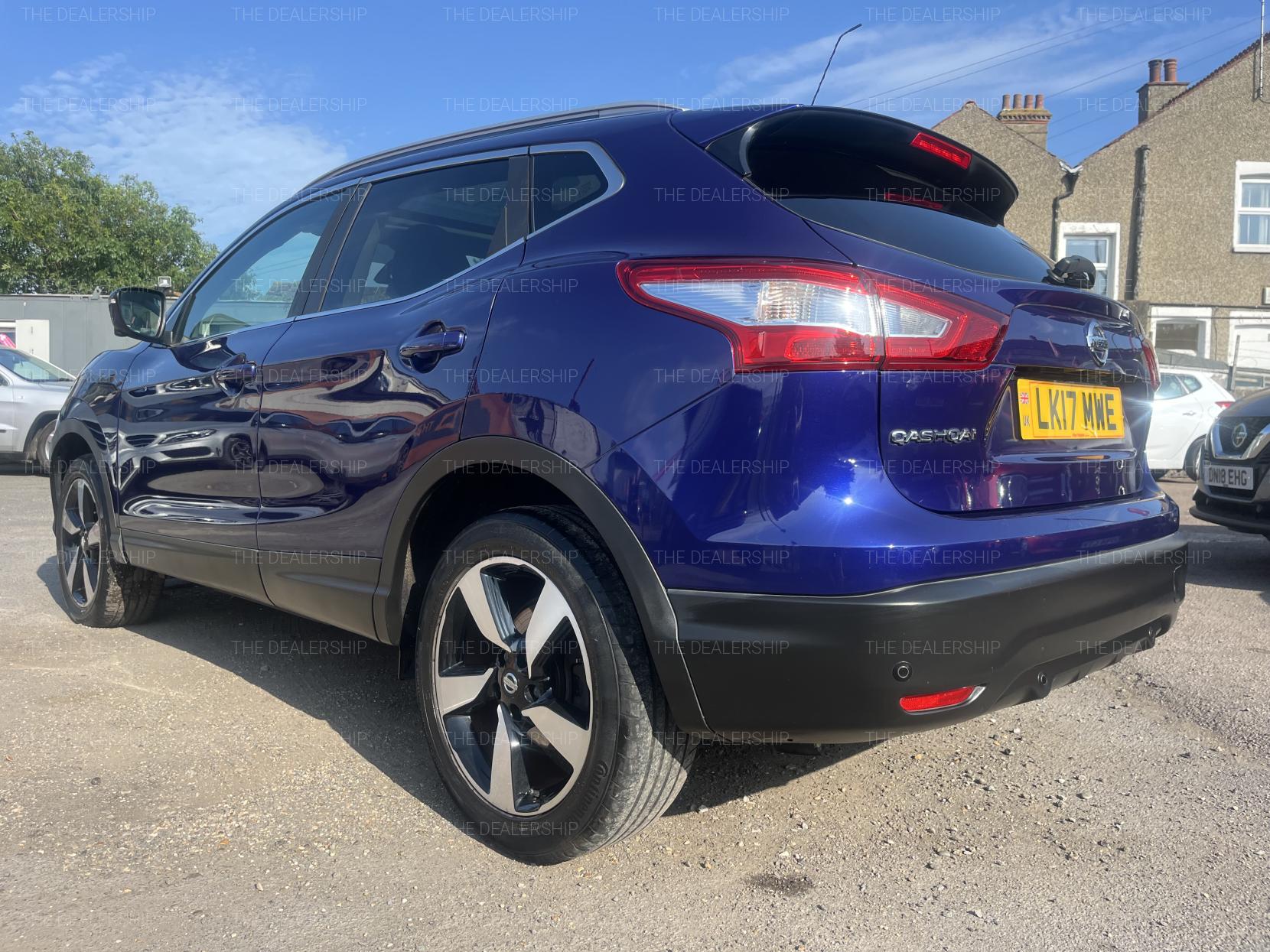 Nissan Qashqai 1.2 DIG-T N-Connecta SUV 5dr Petrol Manual 2WD Euro 6 (s/s) (115 ps)