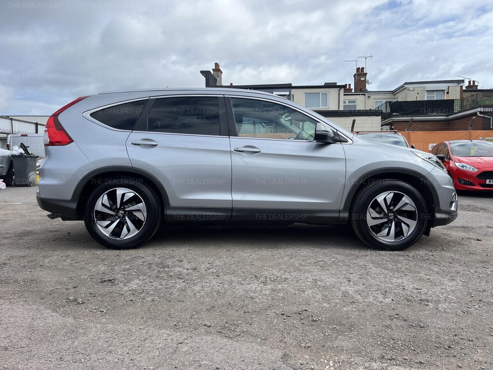 Honda CR-V 1.6 i-DTEC SR SUV 5dr Diesel Manual Euro 6 (s/s) (120 ps)