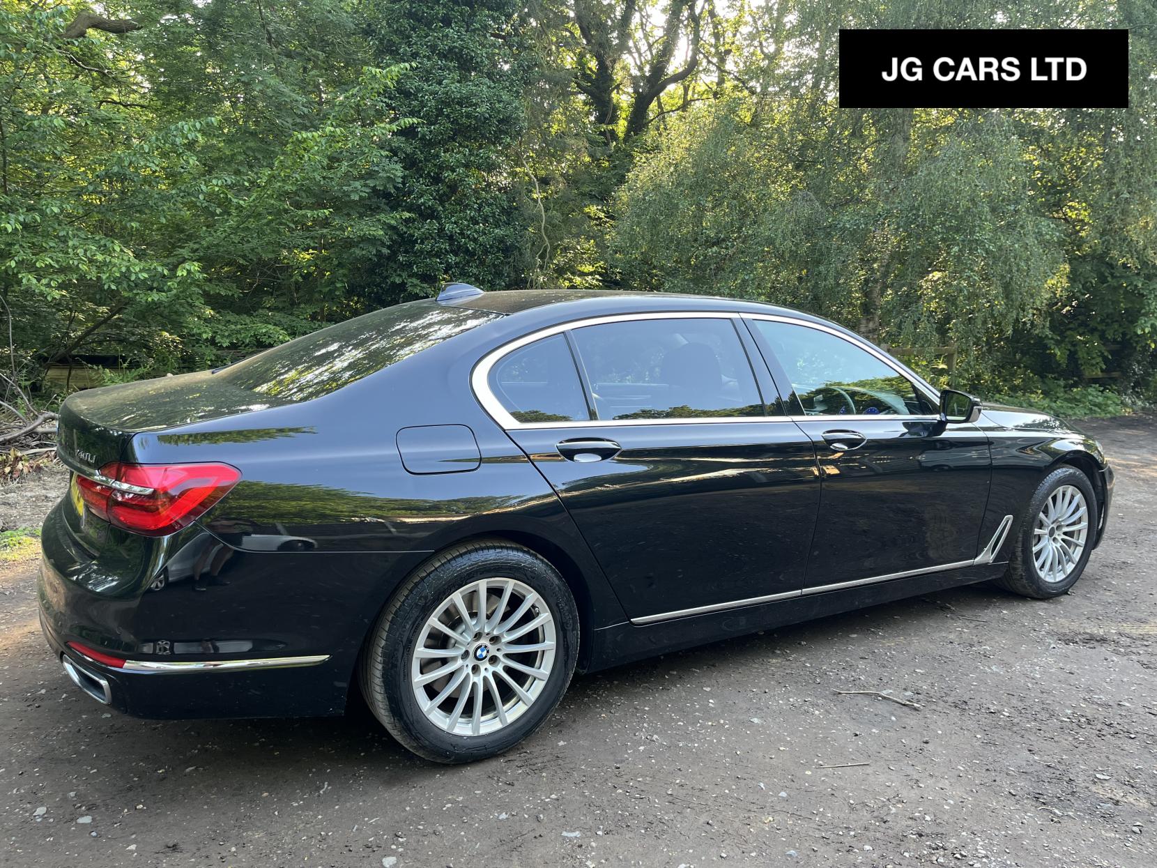 BMW 7 Series 3.0 740Li Saloon 4dr Petrol Auto Euro 6 (s/s) (326 ps)