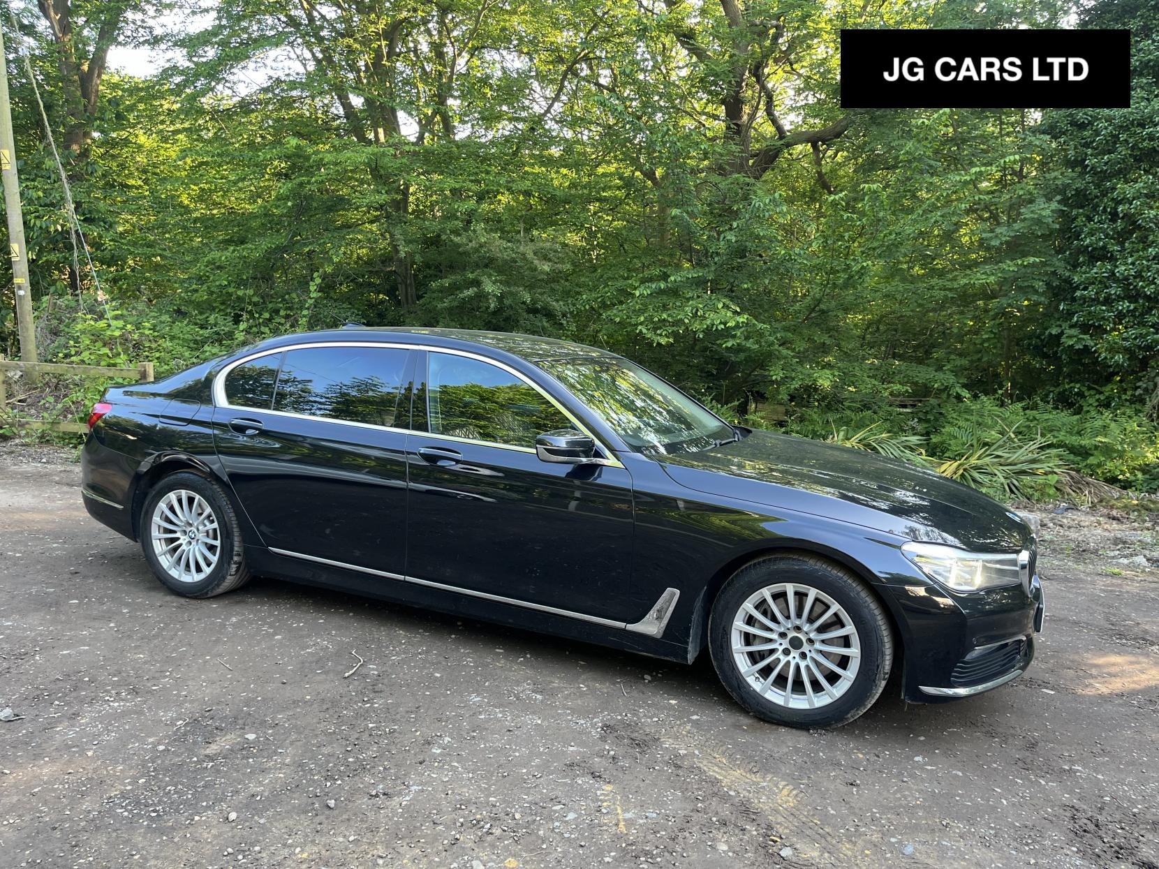 BMW 7 Series 3.0 740Li Saloon 4dr Petrol Auto Euro 6 (s/s) (326 ps)