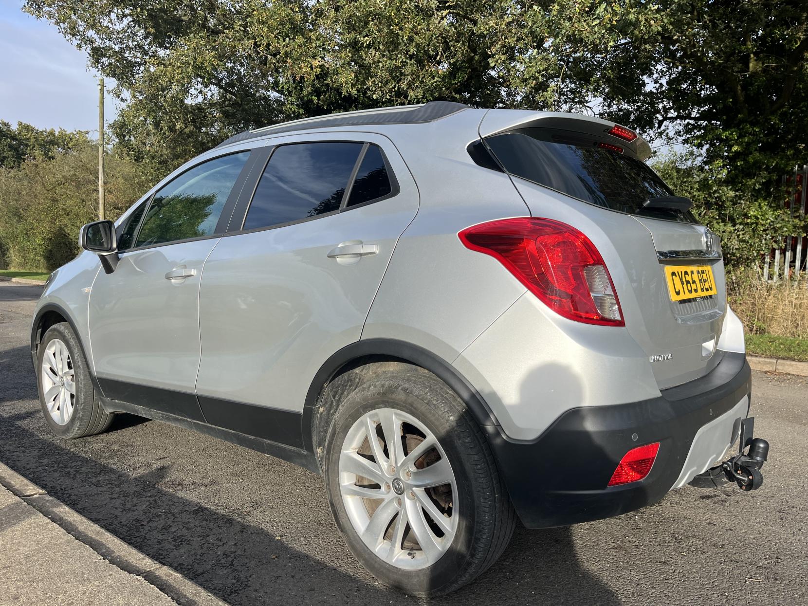 Vauxhall Mokka 1.6i Exclusiv SUV 5dr Petrol Manual 2WD Euro 6 (s/s) (115 ps)