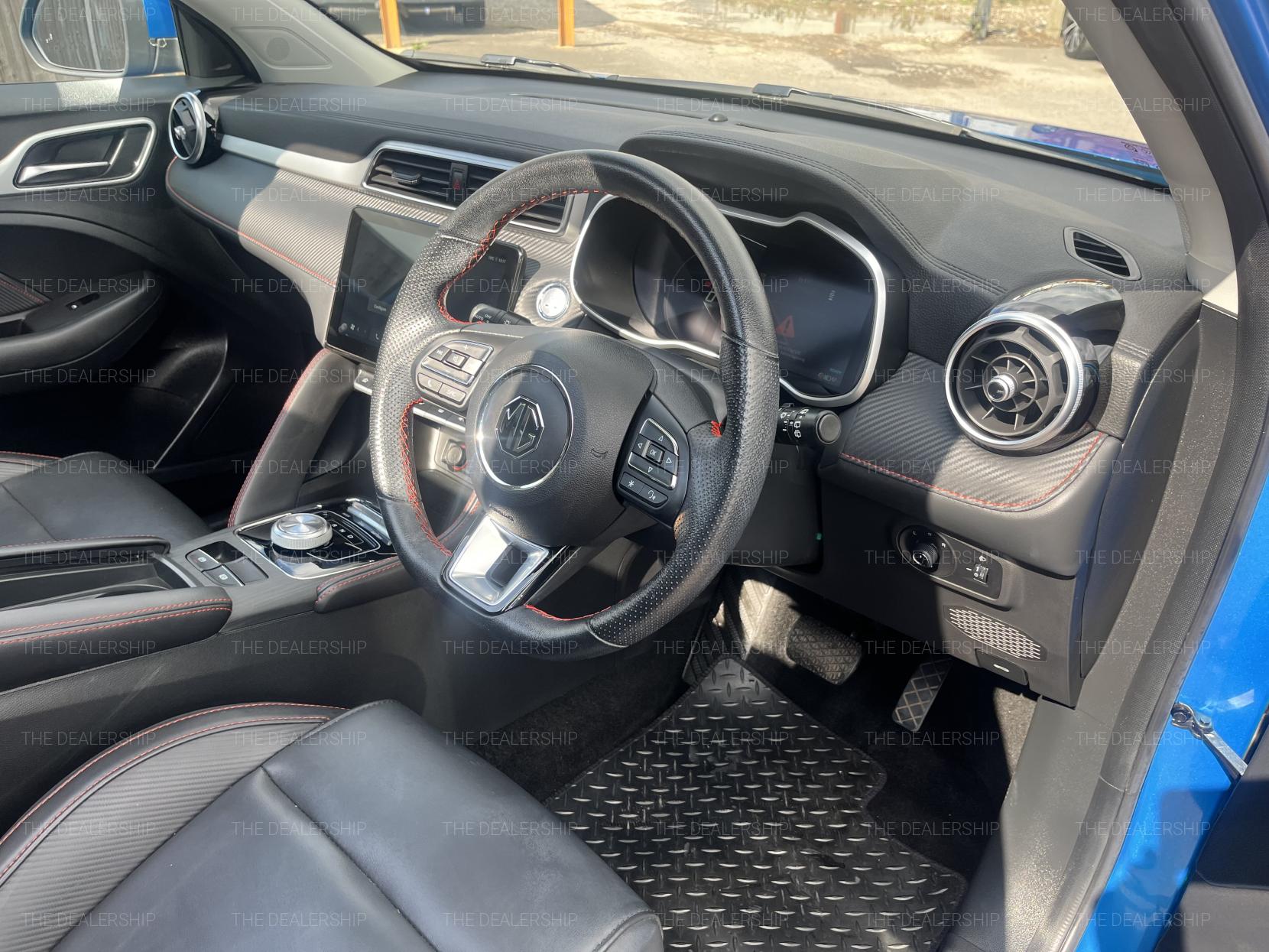 MG MG ZS 72.6kWh Trophy Long Range SUV 5dr Electric Auto (156 ps)