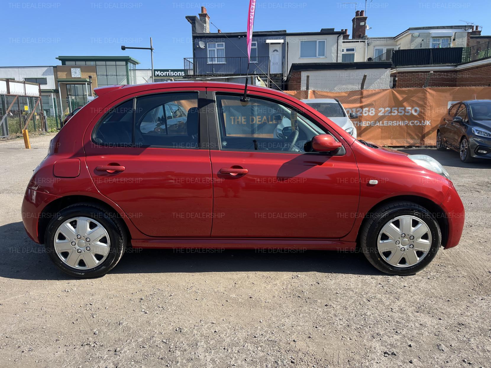 Nissan Micra 1.2 16v Acenta+ Hatchback 5dr Petrol Manual (139 g/km, 79 bhp)