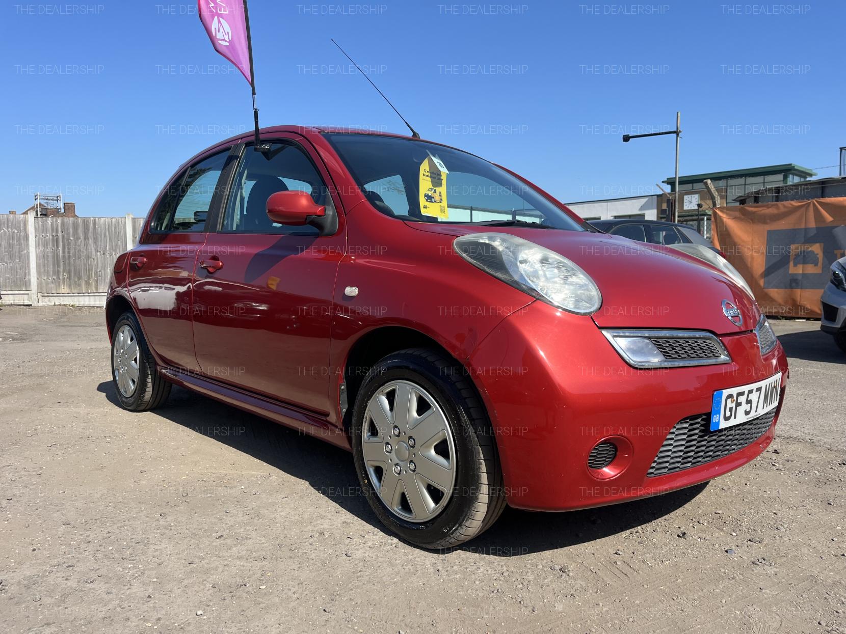 Nissan Micra 1.2 16v Acenta+ Hatchback 5dr Petrol Manual (139 g/km, 79 bhp)