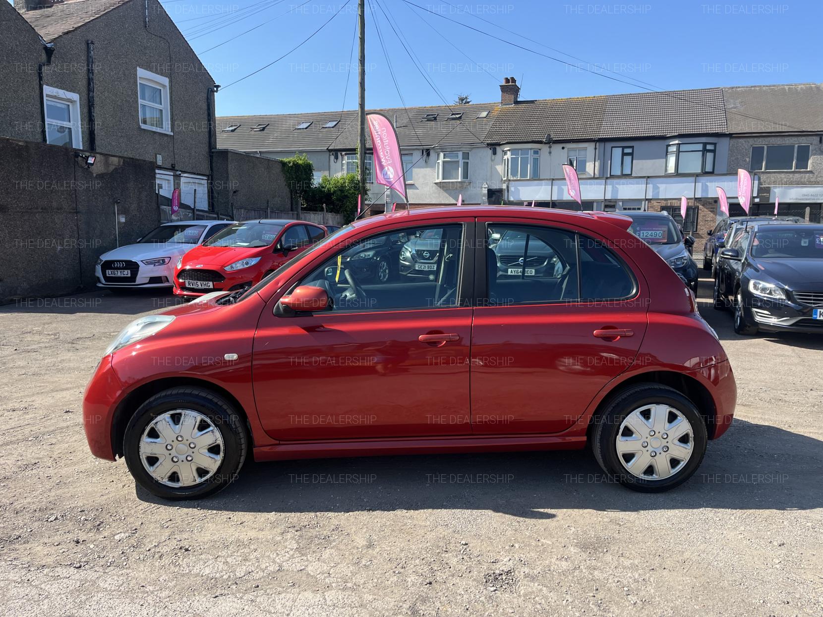 Nissan Micra 1.2 16v Acenta+ Hatchback 5dr Petrol Manual (139 g/km, 79 bhp)
