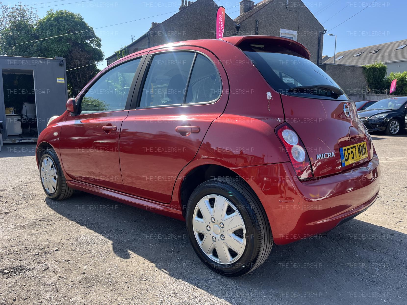 Nissan Micra 1.2 16v Acenta+ Hatchback 5dr Petrol Manual (139 g/km, 79 bhp)