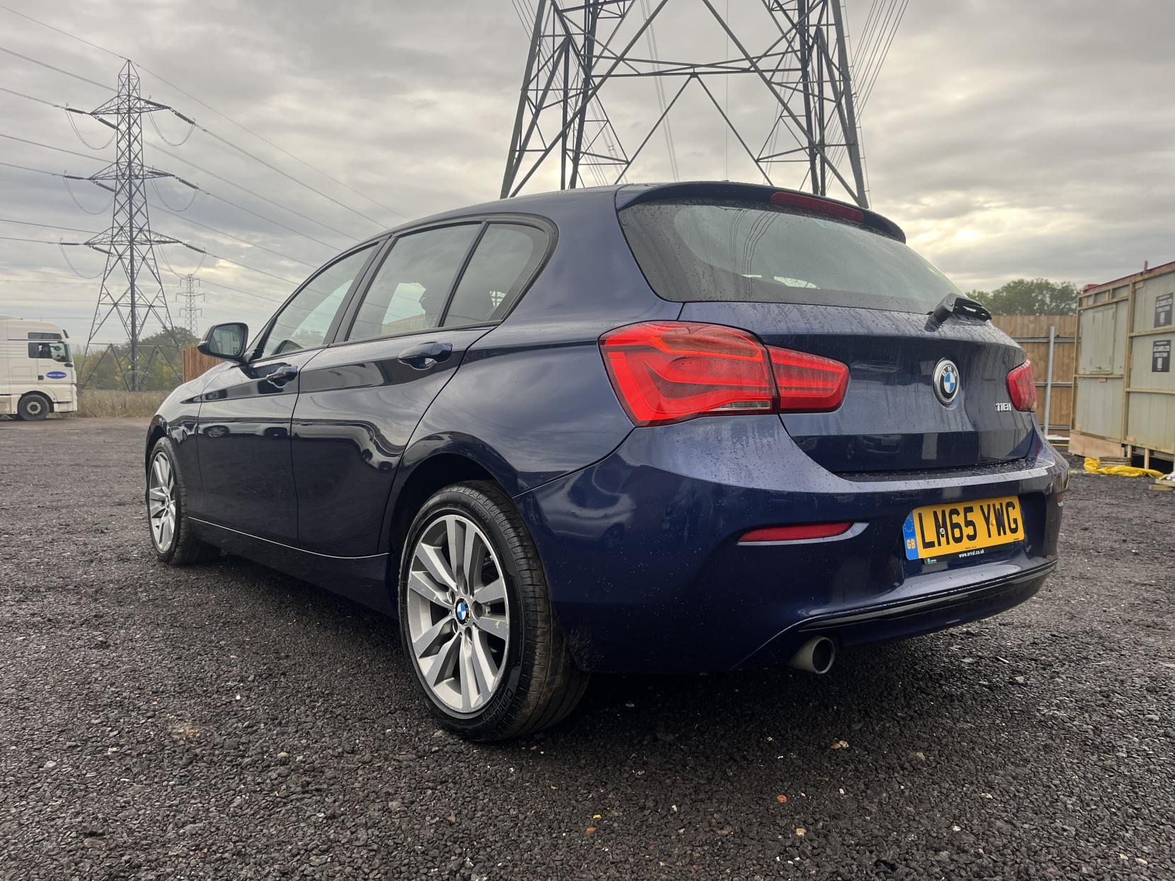 BMW 1 Series 1.5 118i Sport Hatchback 5dr Petrol Manual Euro 6 (s/s) (136 ps)