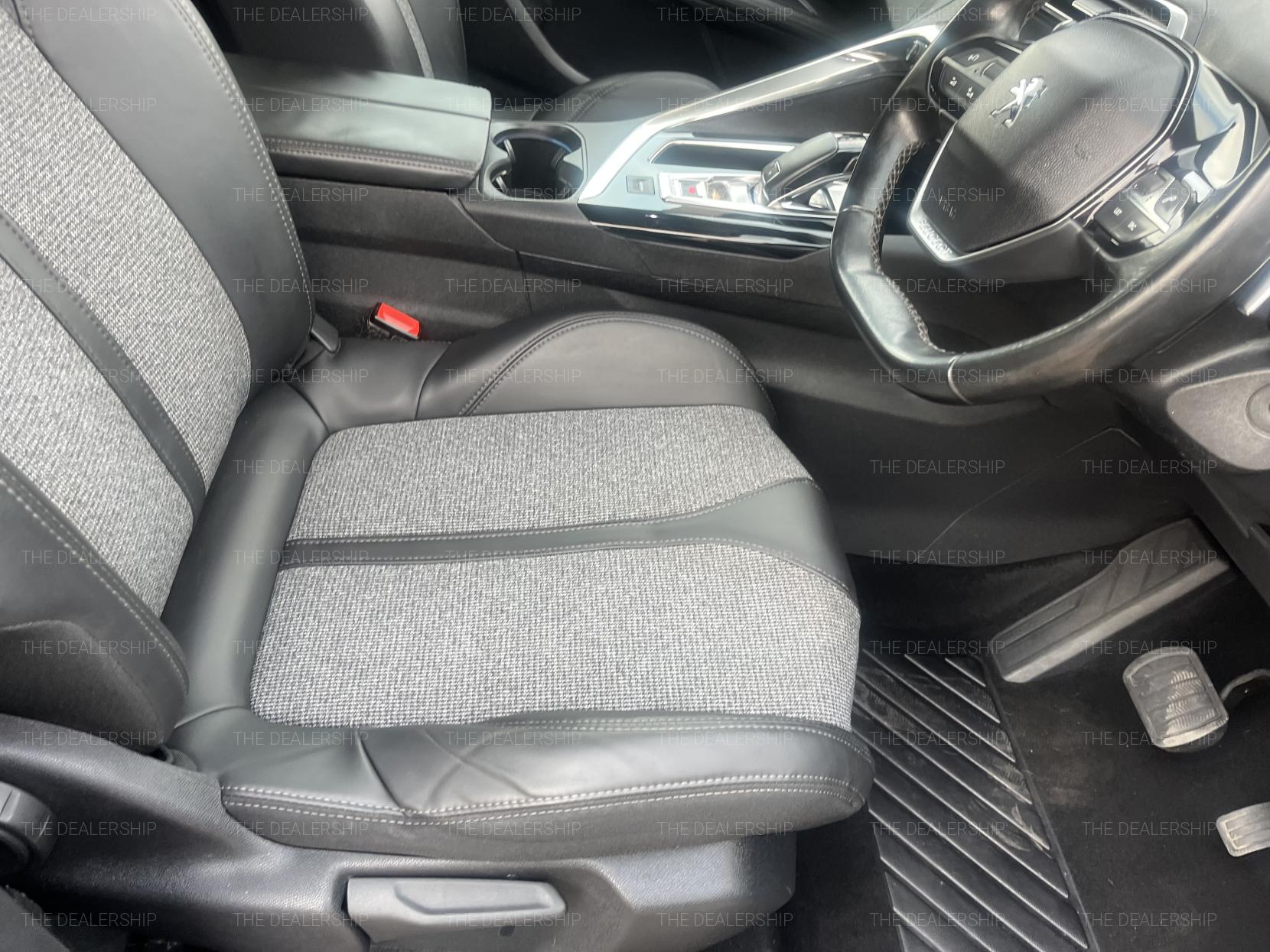 Peugeot 3008 1.6 BlueHDi Allure SUV 5dr Diesel EAT Euro 6 (s/s) (120 ps)