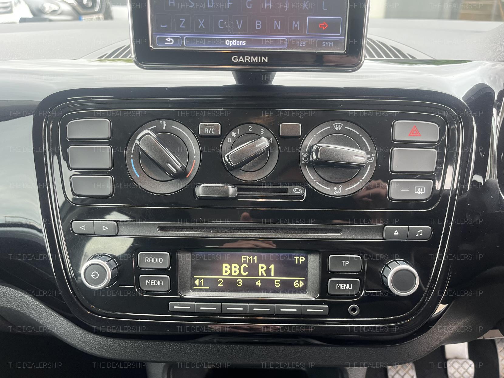 Volkswagen up! 1.0 Move up! Hatchback 5dr Petrol Manual Euro 6 (60 ps)