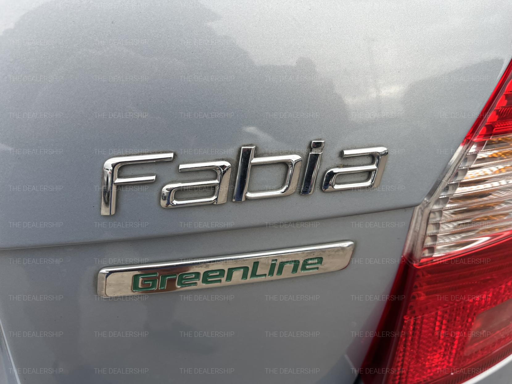 Skoda Fabia 1.2 TDI GreenLine II Hatchback 5dr Diesel Manual Euro 5 (s/s) (75 ps)
