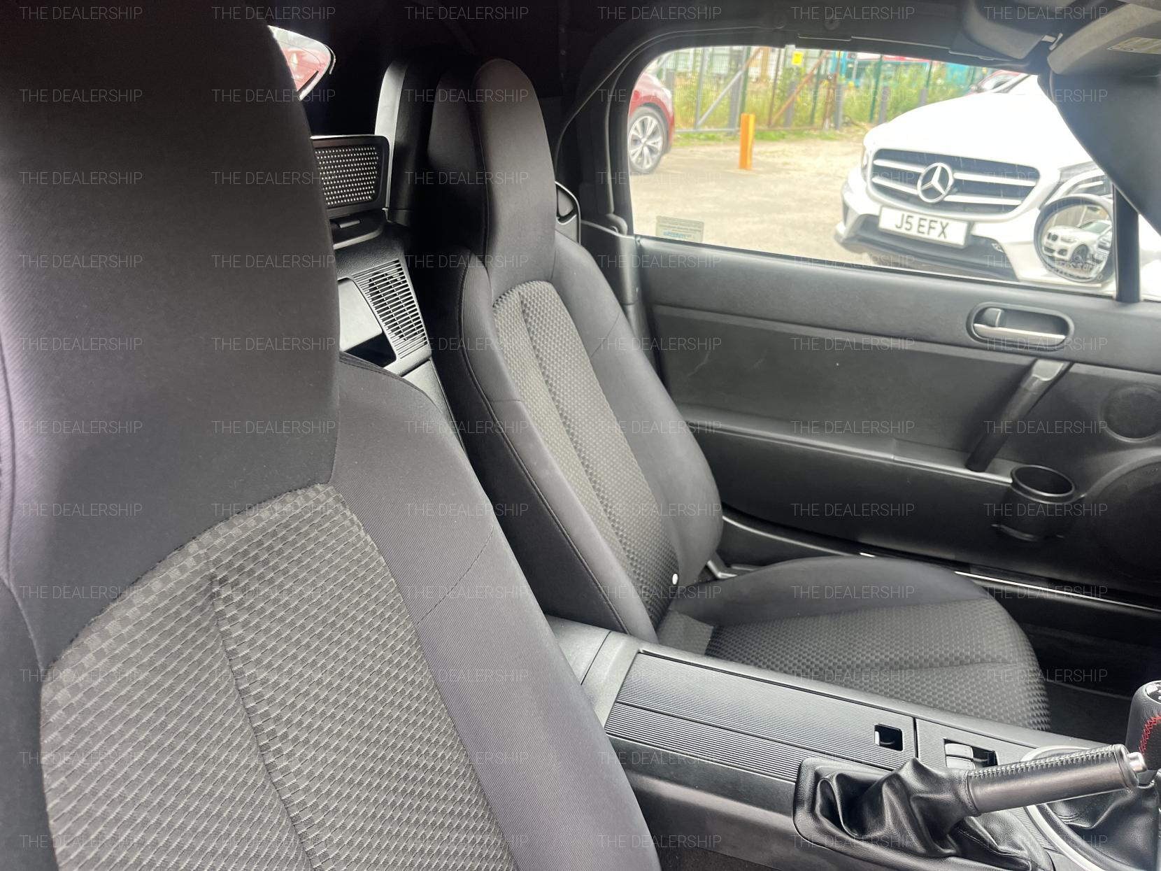 Mazda MX-5 1.8i Convertible 2dr Petrol Manual Euro 4 (126 ps)