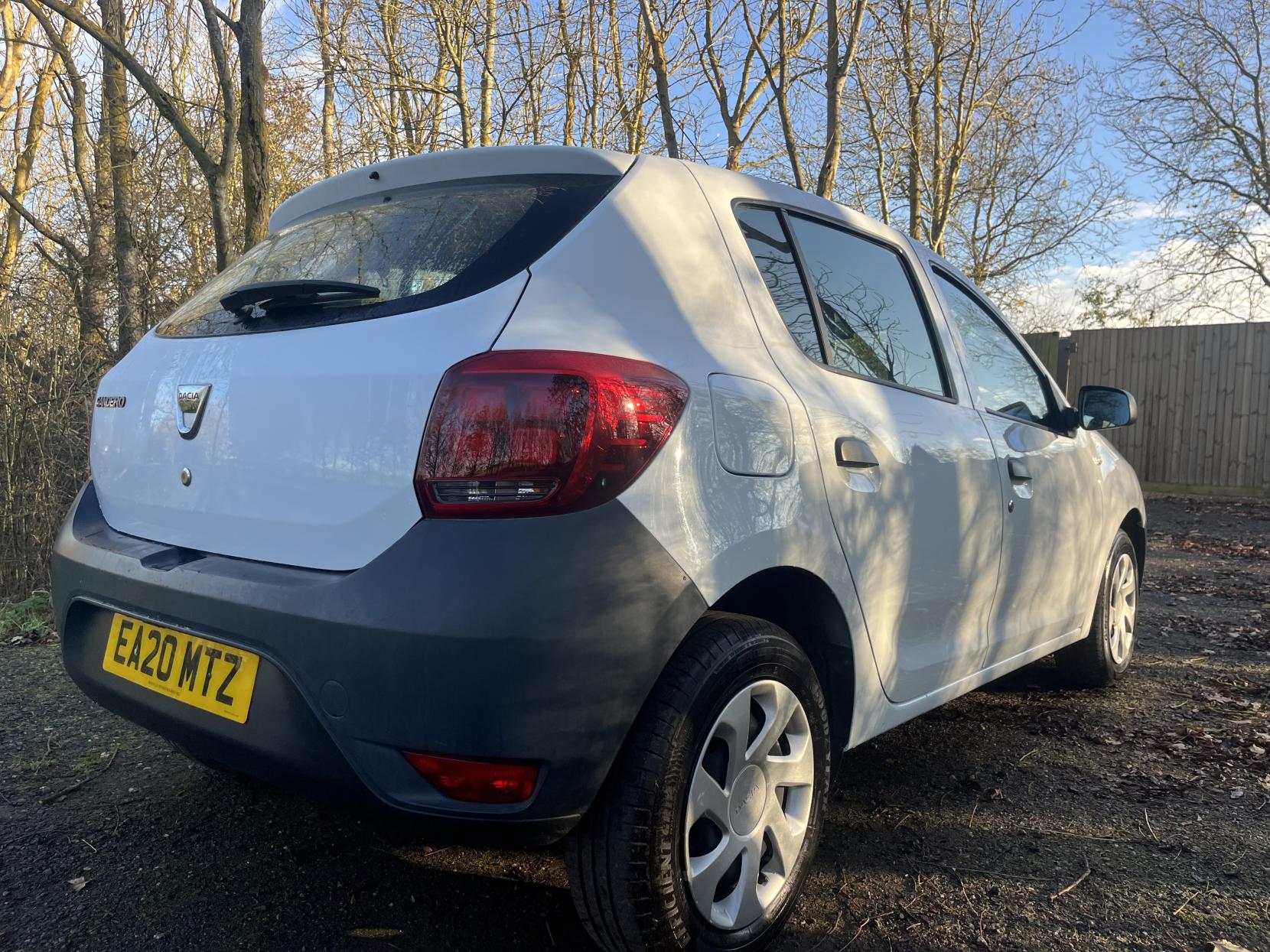 Dacia Sandero 1.0 SCe Access Hatchback 5dr Petrol Manual Euro 6 (75 ps)