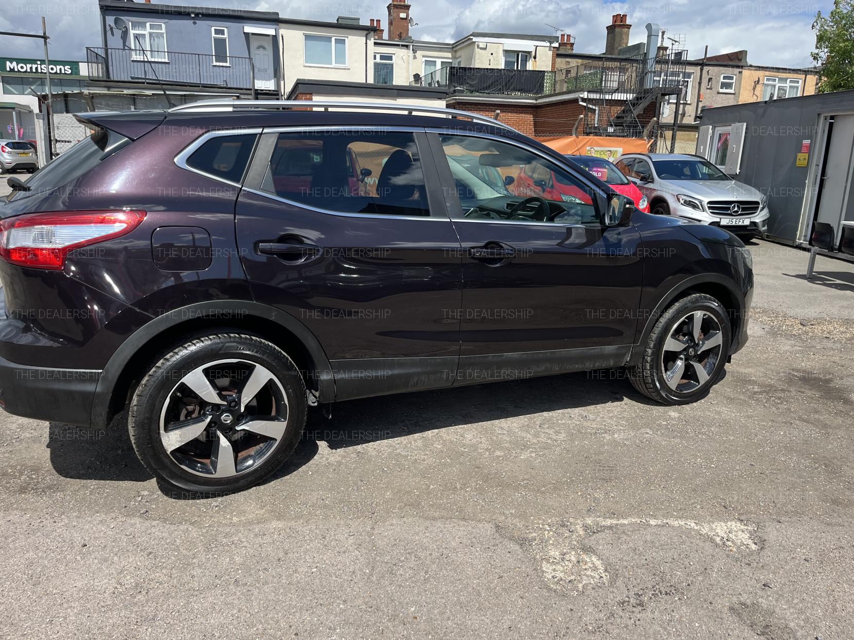 Nissan Qashqai 1.2 DIG-T n-tec+ SUV 5dr Petrol Manual 2WD Euro 6 (s/s) (115 ps)